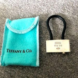 Tiffany & Co. RARE Silver 1837 Padlock Black Rubber Key Ring Chain Keychain.